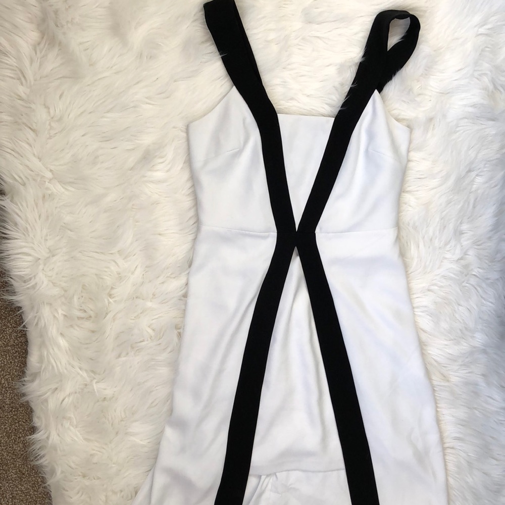 White House Black Market White and Black Dress